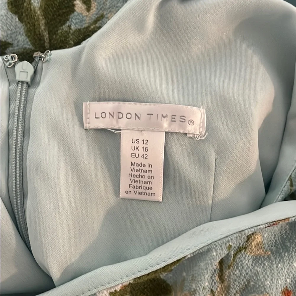 London Times Blue Floral Flutter Sleeves Scoop Neck Fit Flare A-Line Dress 12 - Picture 7 of 8